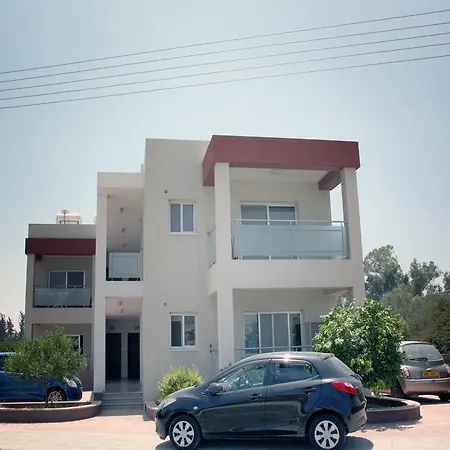 Citrus Grove לימסול